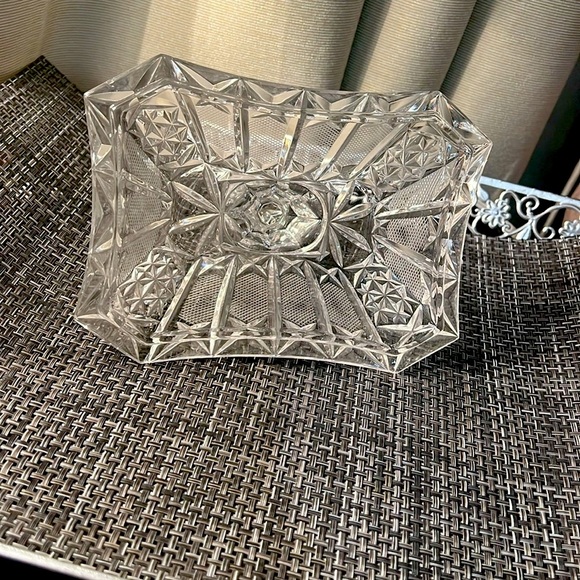 Elegant Vintage Crystal Glass Candy Dish Rare Find - Picture 4 of 8